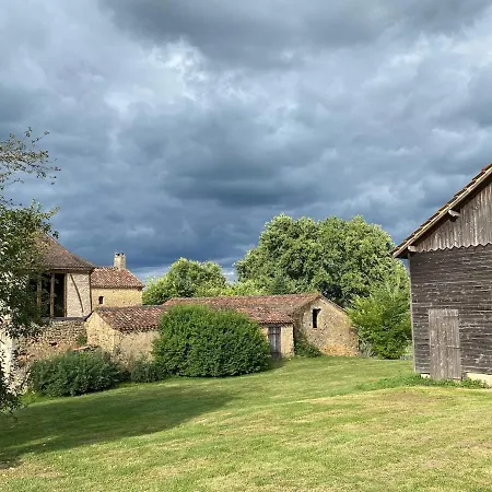 Ostal De Marcillac Avec Piscine - Le Pigeonnier Capelou
