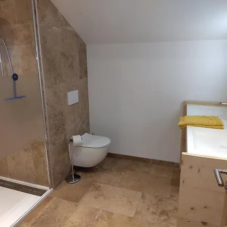 Ostal De Marcillac Avec Piscine - Le Pigeonnier Casa de Férias Capelou